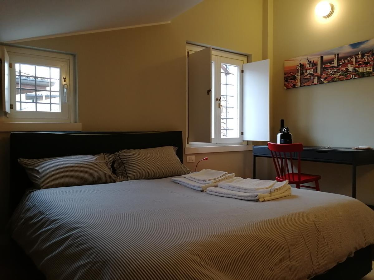 Antico Ducato Bed & Breakfast Bergamo Bagian luar foto
